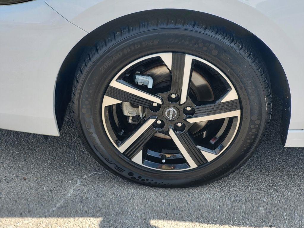 Nissan Sentra SV 2024