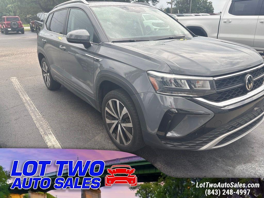 Volkswagen Taos SE 2022
