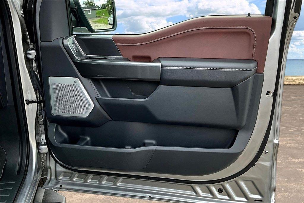 Ford F-150 Lariat 4WD SuperCrew 5.5' Box 2023