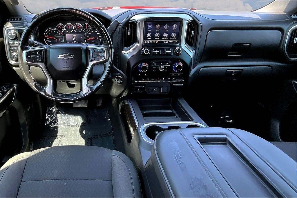 Chevrolet Silverado 1500 4WD Crew Cab 147" RST 2020