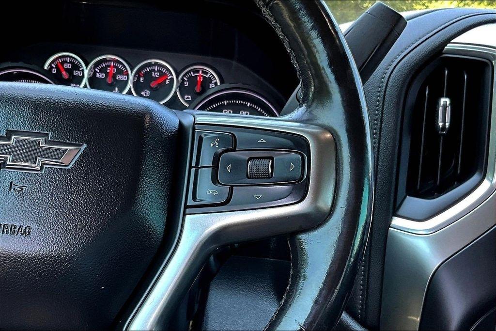 Chevrolet Silverado 1500 4WD Crew Cab 147" RST 2020