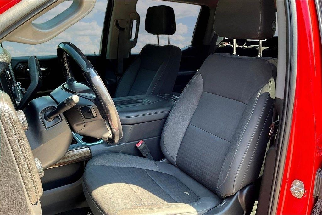 Chevrolet Silverado 1500 4WD Crew Cab 147" RST 2020