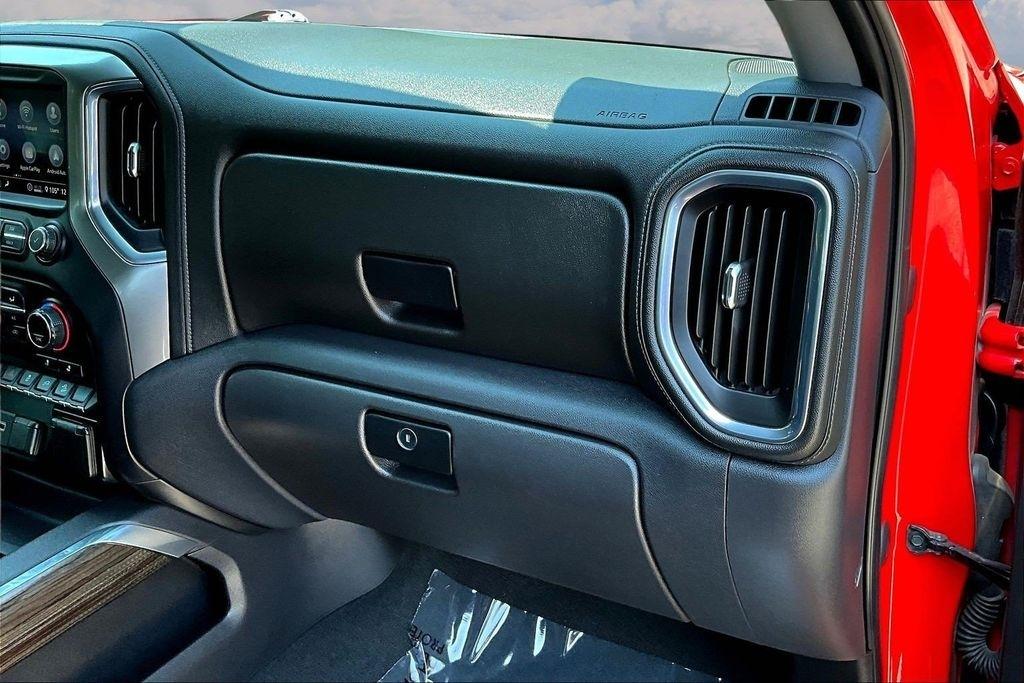 Chevrolet Silverado 1500 4WD Crew Cab 147" RST 2020