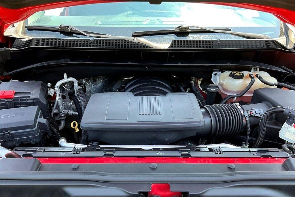 Chevrolet Silverado 1500 4WD Crew Cab 147" RST 2020