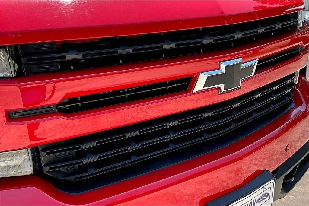 Chevrolet Silverado 1500 4WD Crew Cab 147" RST 2020