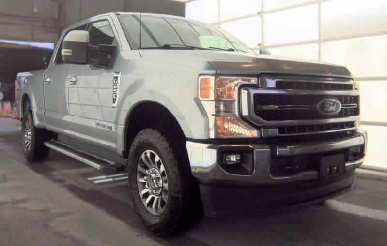 Ford F-250 SD Lariat Crew Cab 4WD 2022