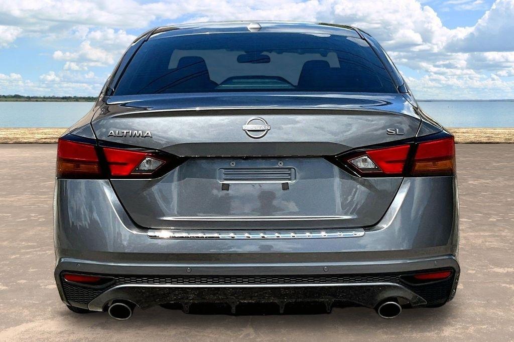 Nissan Altima 2.5 SL Sedan 2023