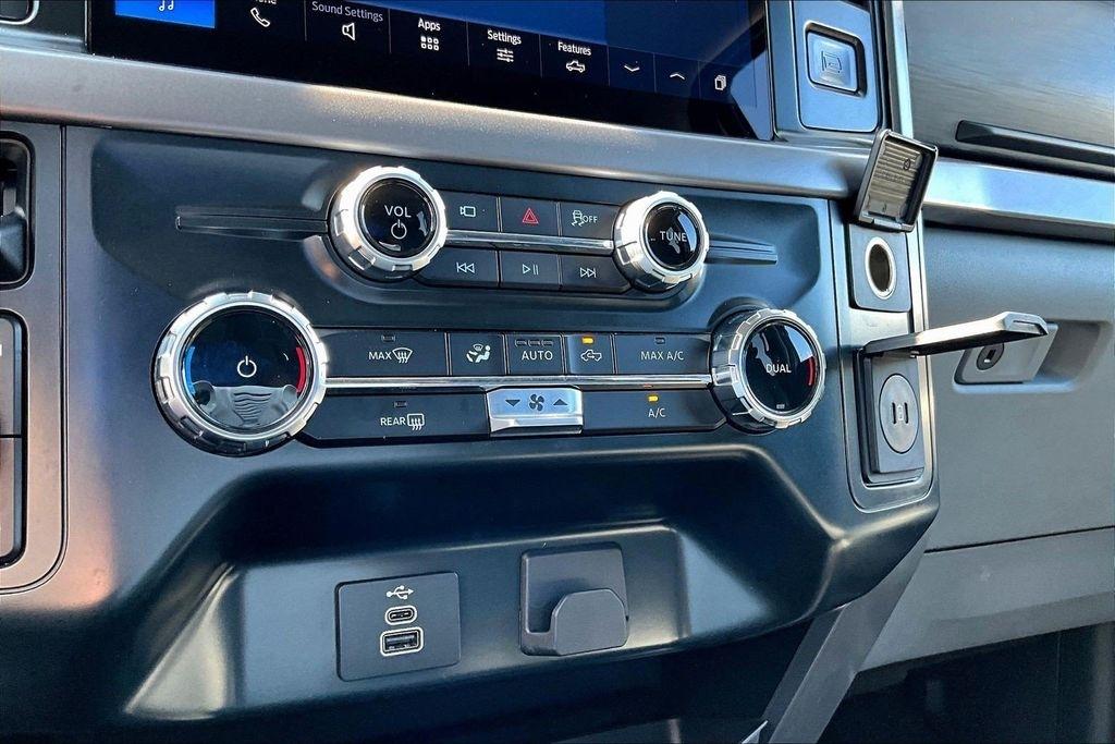 Ford F-150 XLT 4WD SuperCrew 5.5' Box 2025