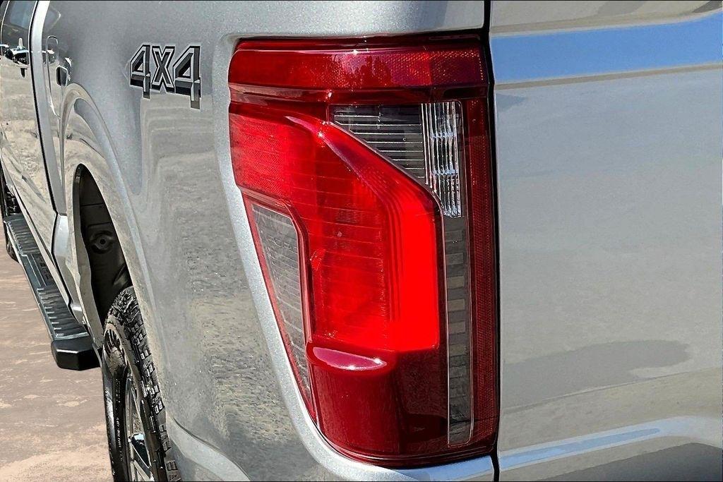 Ford F-150 XLT 4WD SuperCrew 5.5' Box 2025
