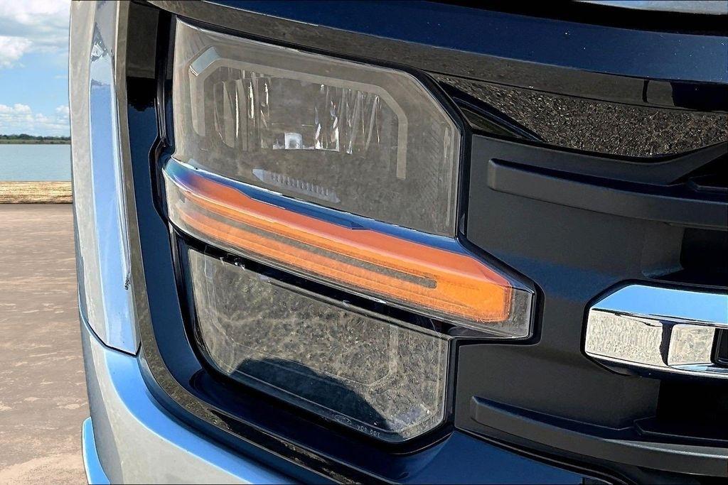 Ford F-150 XLT 4WD SuperCrew 5.5' Box 2025