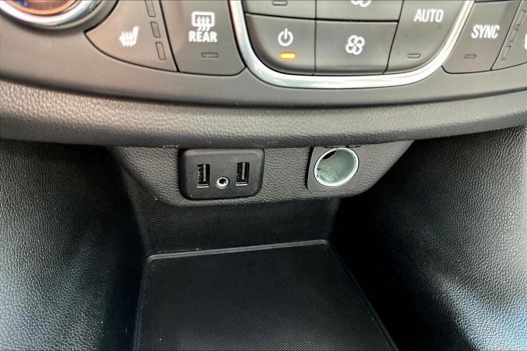 Chevrolet Traverse FWD 4dr LT Cloth w/1LT 2021