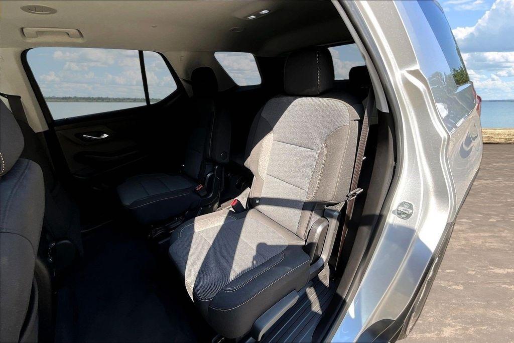 Chevrolet Traverse FWD 4dr LT Cloth w/1LT 2021