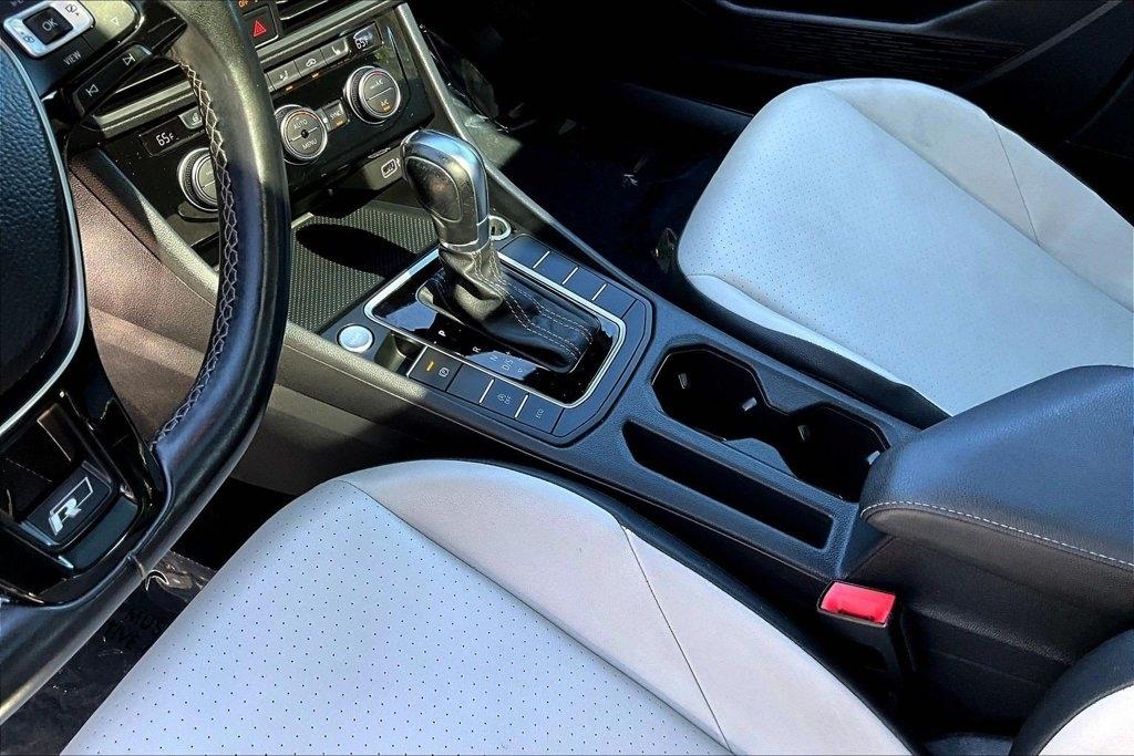 Volkswagen Jetta R-Line Auto w/ULEV 2019