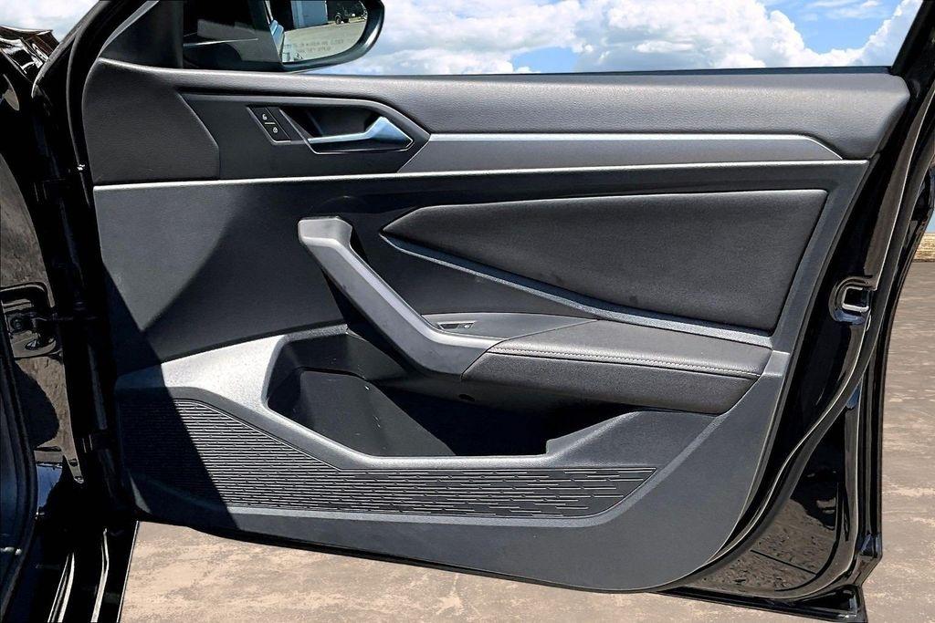 Volkswagen Jetta S Manual 2023