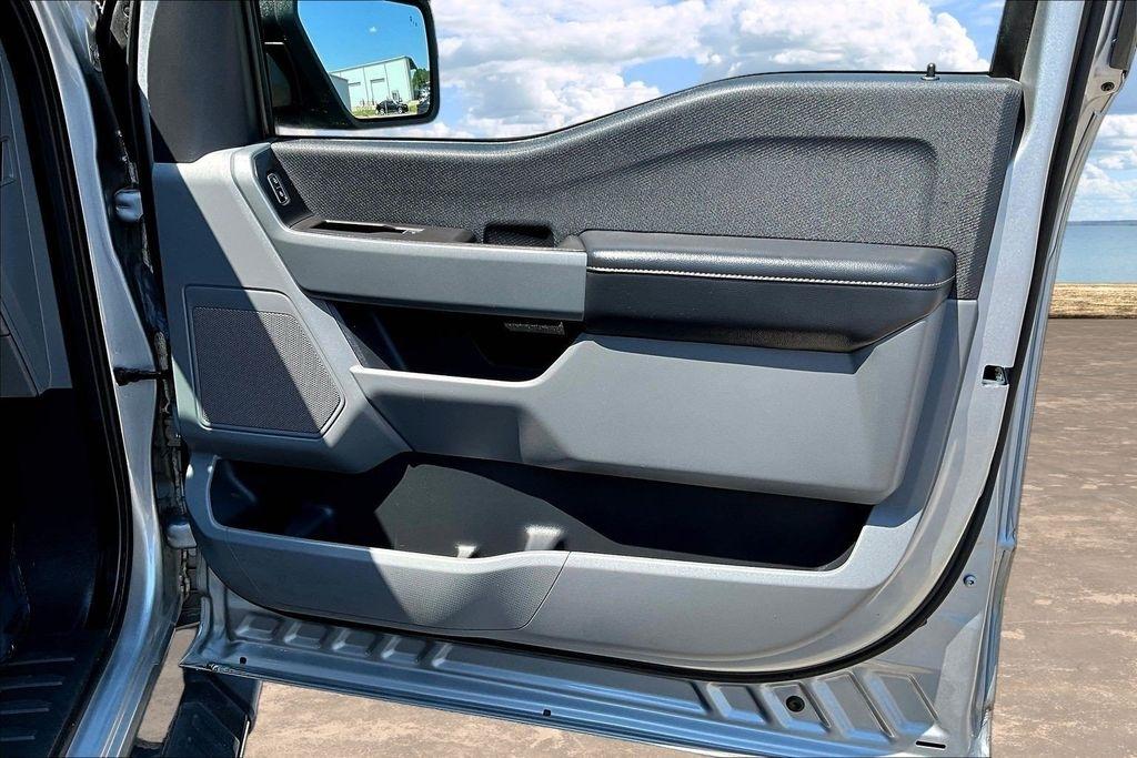Ford F-150 XLT 4WD SuperCrew 5.5' Box 2023