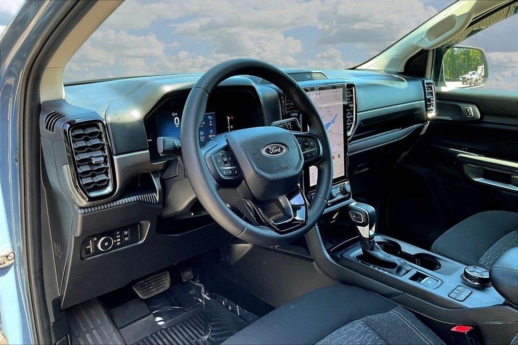 Ford Ranger XLT 4WD SuperCrew 5' Box 2025