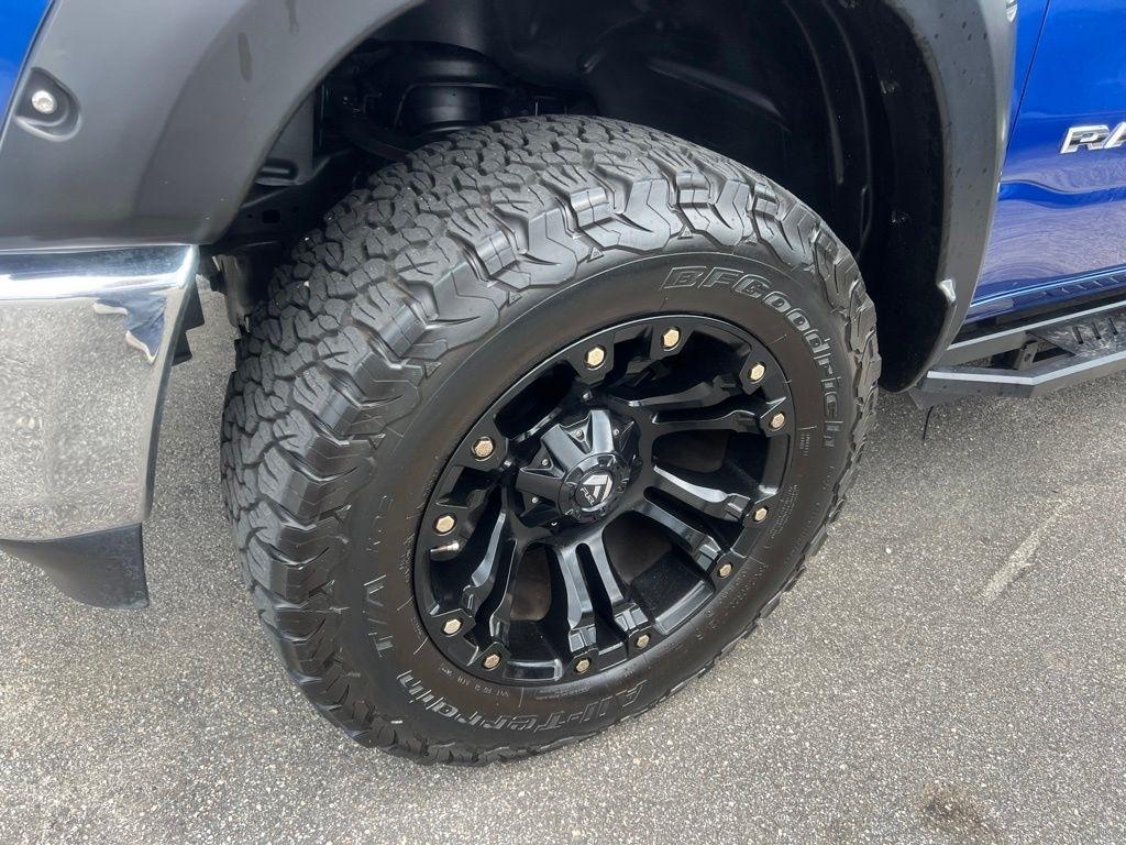 RAM 1500 Big Horn/Lone Star 4x4 Crew Cab 5'7" Box 2019