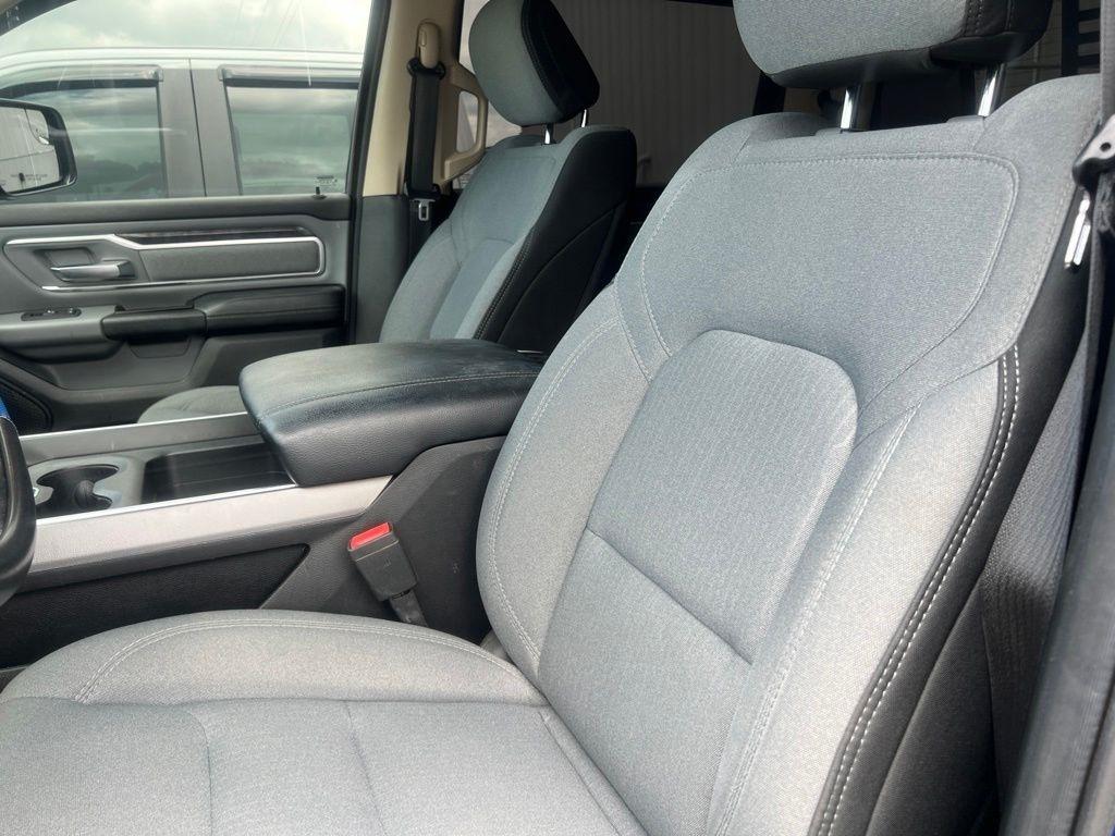 RAM 1500 Big Horn/Lone Star 4x4 Crew Cab 5'7" Box 2019