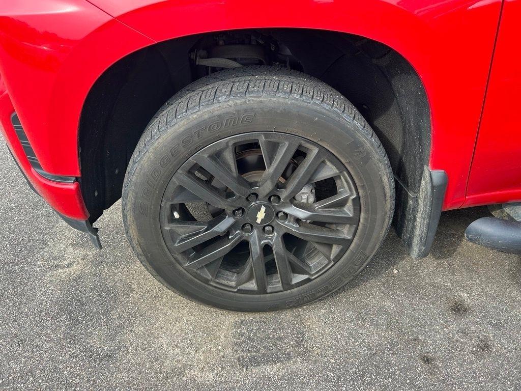 Chevrolet Silverado 1500 4WD Crew Cab 147" RST 2021
