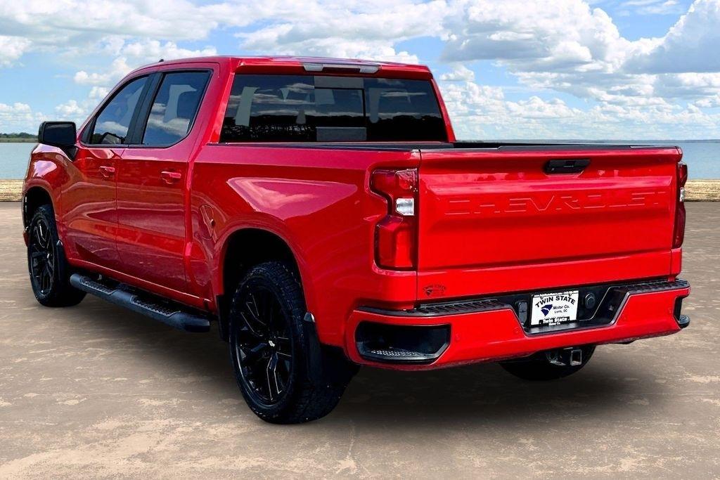 Chevrolet Silverado 1500 4WD Crew Cab 147" RST 2021