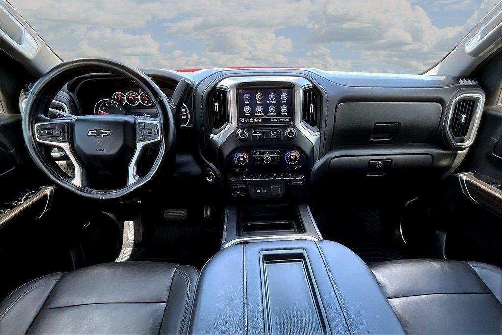 Chevrolet Silverado 1500 4WD Crew Cab 147" RST 2021