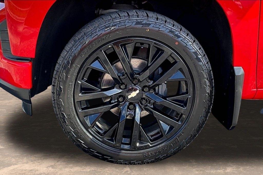 Chevrolet Silverado 1500 4WD Crew Cab 147" RST 2021