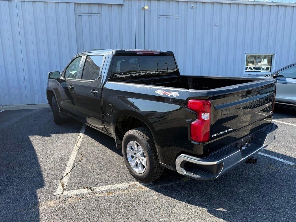 Chevrolet Silverado 1500 4WD Crew Cab 147" LT w/1LT 2026