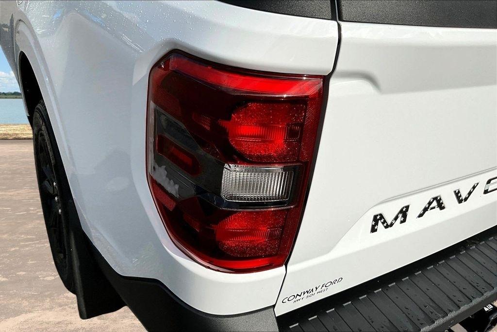 Ford Maverick Lariat AWD SuperCrew 2023