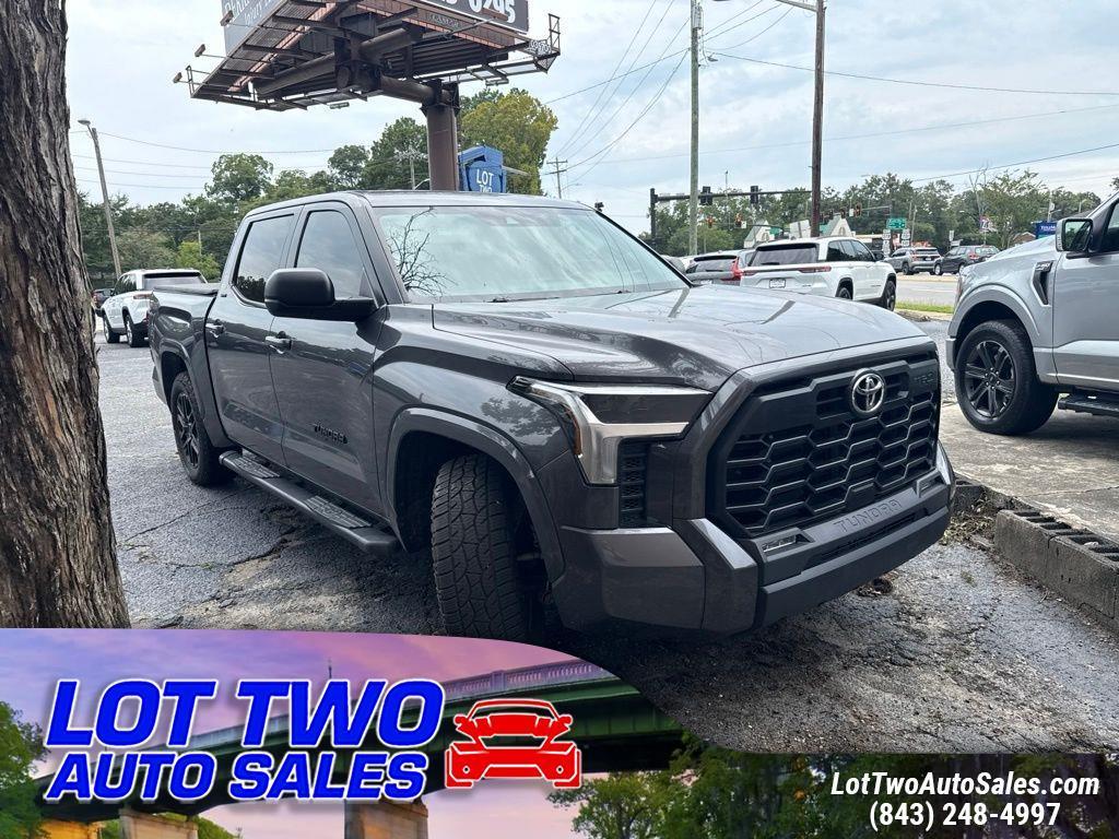 Toyota Tundra 4WD SR5 CrewMax 5.5' Bed (Natl) 2024