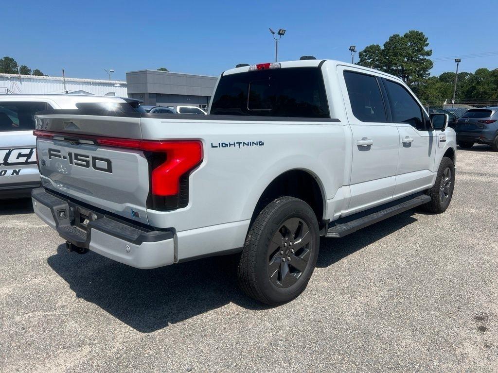 Ford F-150 Lightning LARIAT 4WD SuperCrew 5.5' Box 2023