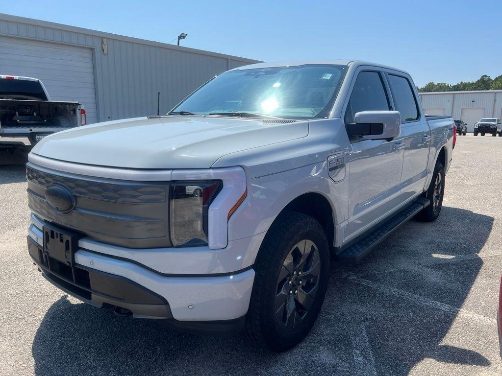 Ford F-150 Lightning LARIAT 4WD SuperCrew 5.5' Box 2023