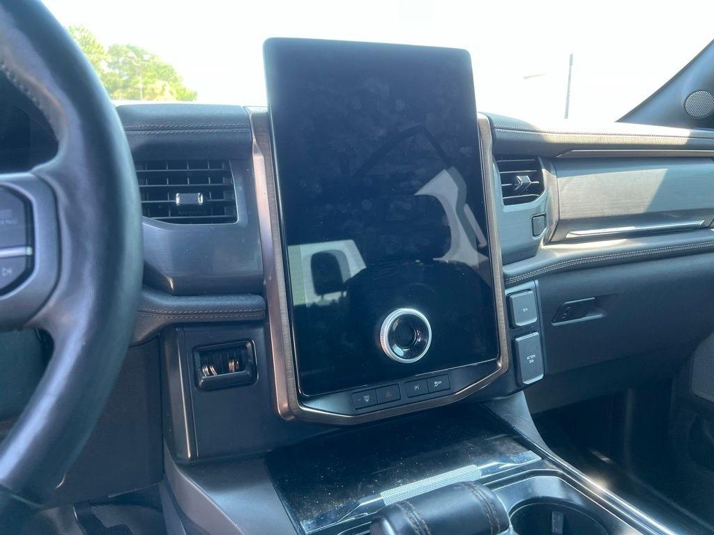 Ford F-150 Lightning LARIAT 4WD SuperCrew 5.5' Box 2023