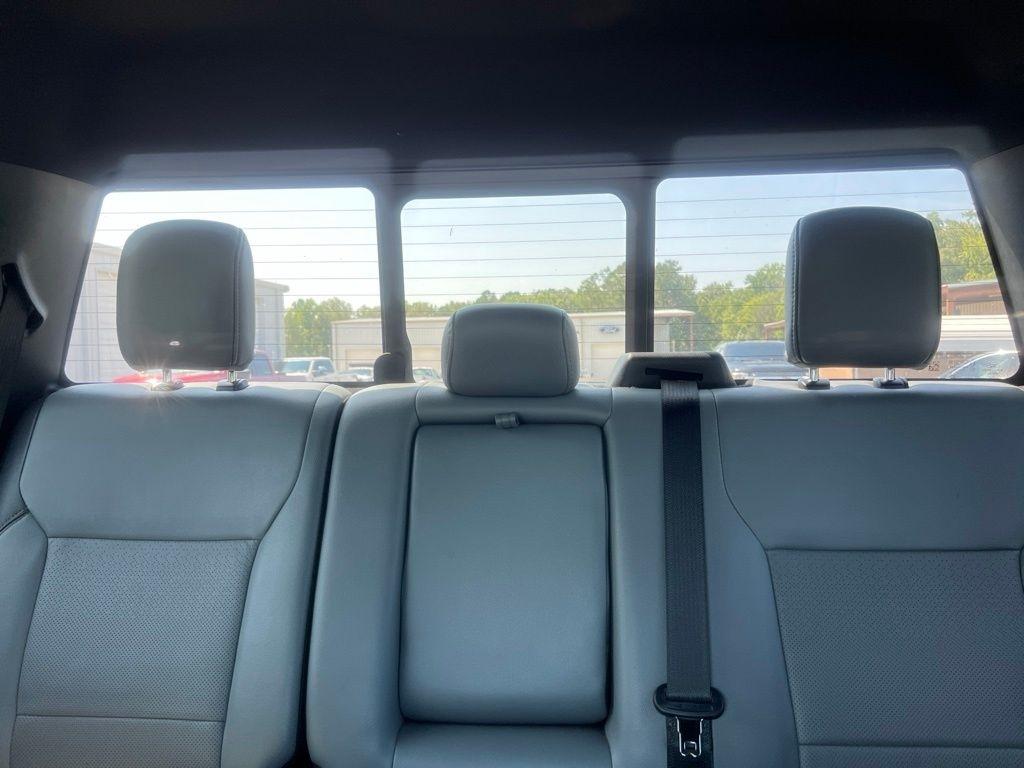 Ford F-150 Lightning LARIAT 4WD SuperCrew 5.5' Box 2023