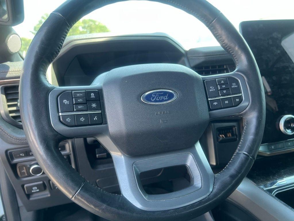 Ford F-150 Lightning LARIAT 4WD SuperCrew 5.5' Box 2023