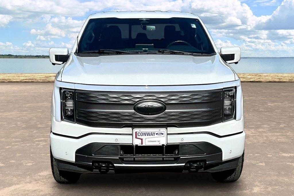 Ford F-150 Lightning LARIAT 4WD SuperCrew 5.5' Box 2023