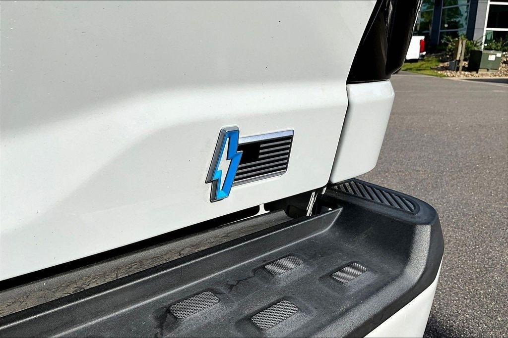 Ford F-150 Lightning LARIAT 4WD SuperCrew 5.5' Box 2023