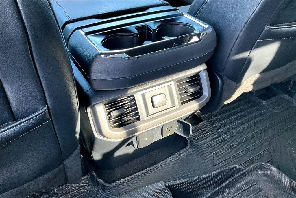 Ford F-150 Lightning LARIAT 4WD SuperCrew 5.5' Box 2023