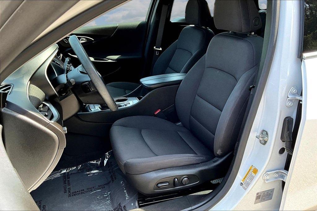 Chevrolet Malibu 4dr Sdn 1LT 2023