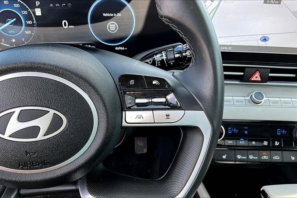 Hyundai Elantra Limited IVT 2025