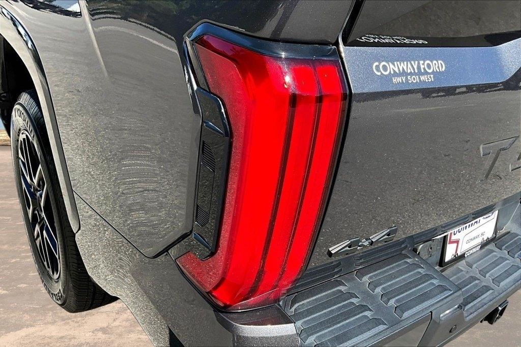 Toyota Tundra 4WD SR5 Double Cab 6.5' Bed (Natl) 2023