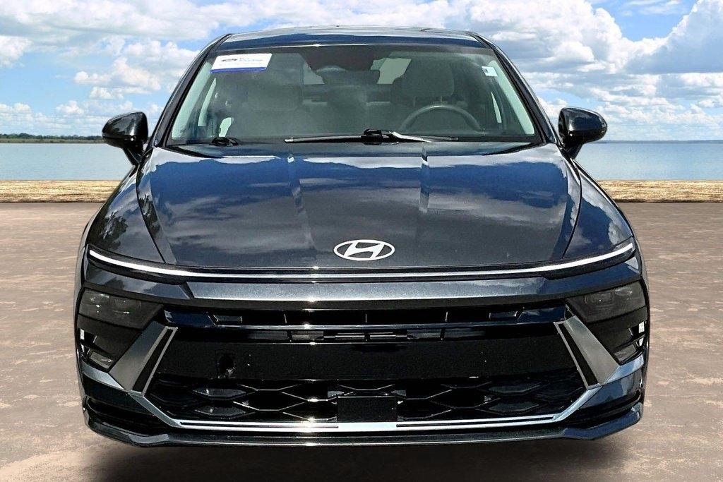Hyundai Sonata SEL FWD 2025