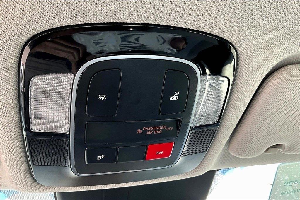 Hyundai Sonata SEL FWD 2025