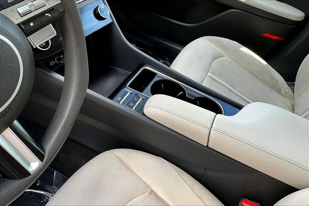 Hyundai Sonata SEL FWD 2025