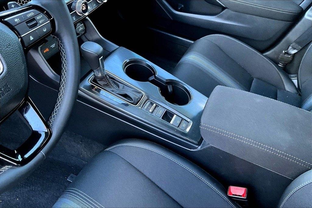 Honda Civic Hatchback Sport CVT 2025