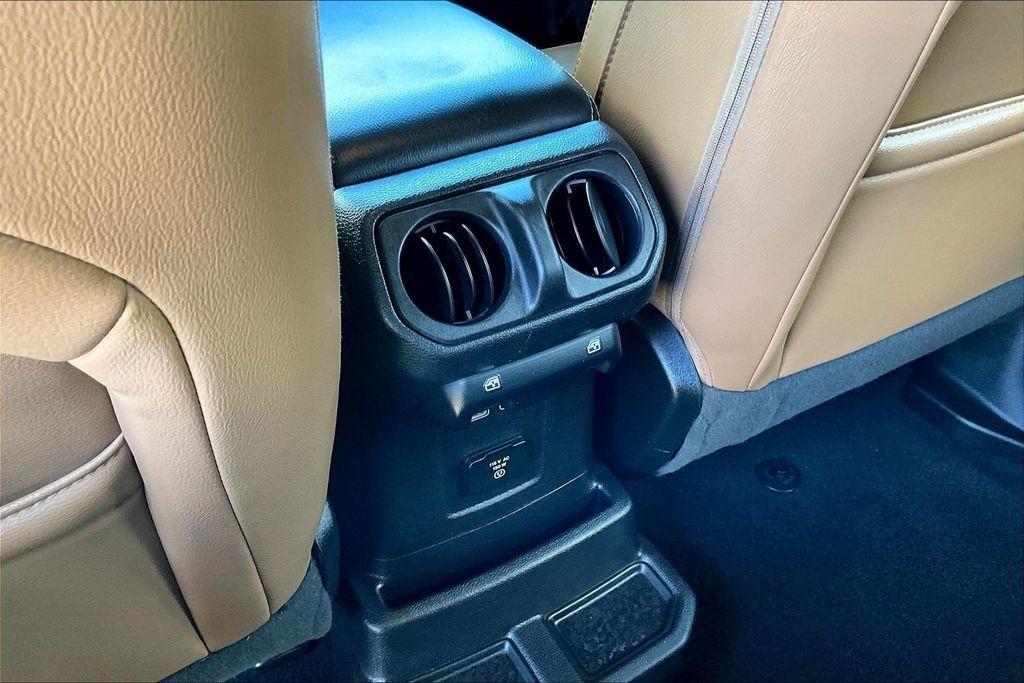Jeep Wrangler Unlimited Sahara 4x4 2021