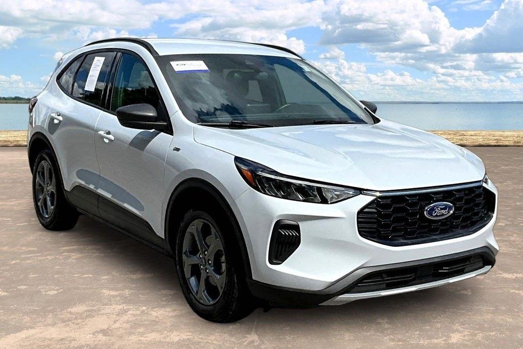 2025 Ford Escape ST-Line FWD