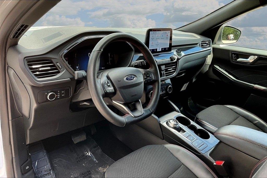 Ford Escape ST-Line FWD 2025