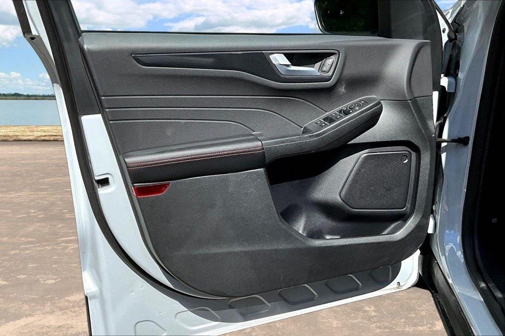 Ford Escape ST-Line FWD 2025