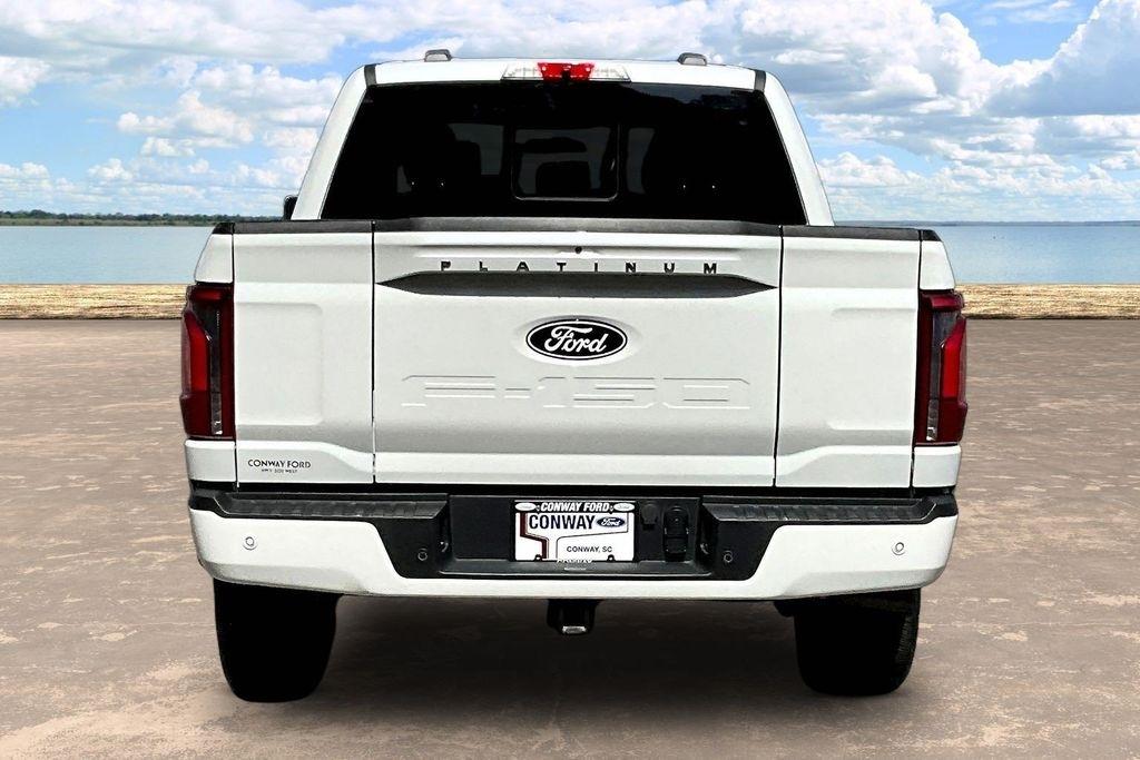 Ford F-150 Platinum 4WD SuperCrew 5.5' Box 2025