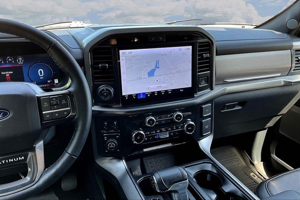 Ford F-150 Platinum 4WD SuperCrew 5.5' Box 2025